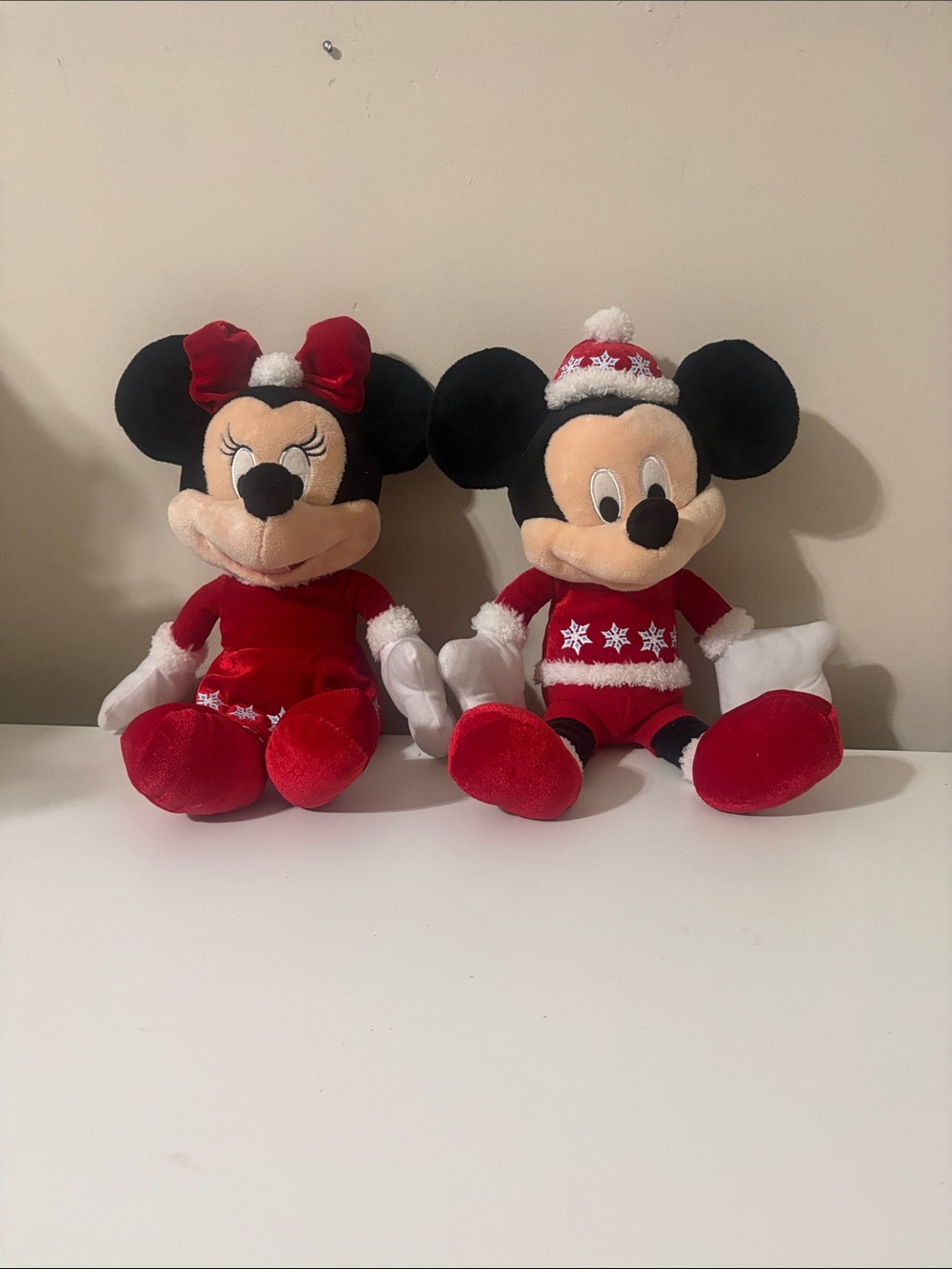 Disney Minnie & Mickey Holiday Plush Pair- Shakes with Jingle Bells